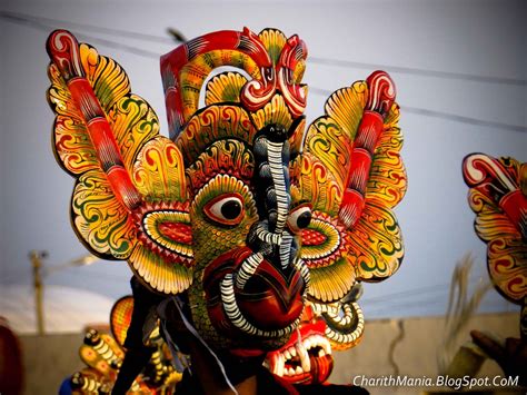 CharithMania: "Cultural Masks of Sri Lanka (Vesmuhunu) - Devil Wooden ...