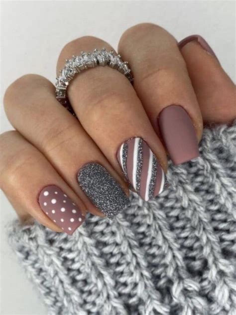 45 Best Winter Nail Designs To Stay Stylish In The Cold Months Artofit