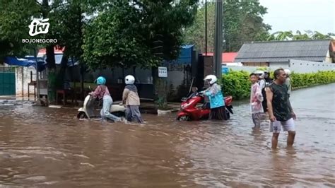 Hujan Deras Sejumlah Kawasan Di Tuban Diterjang Banjir Bandang YouTube