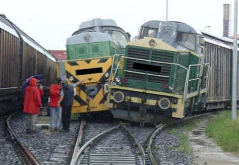 Train Wrecks and Crashes (40 pics)