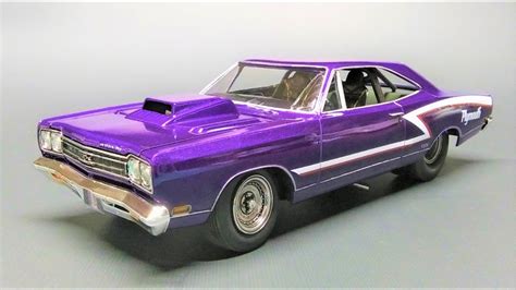 1969 Plymouth GTX Pro Street Hemi Drag Car 1 25 Scale Model Kit Build