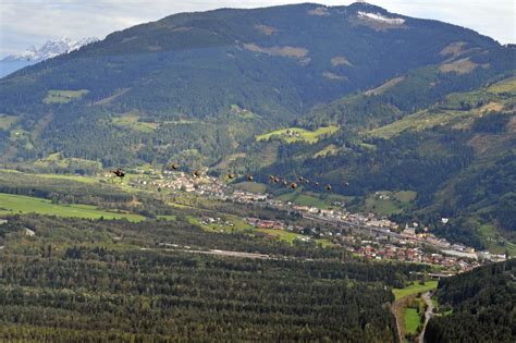 Bundesheer Steiermark Fotogalerien Jubil En In Aigen Im Ennstal