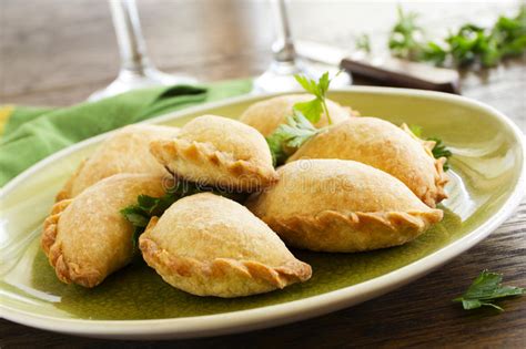 Empanadas Foto De Stock Imagem De Tradicional Fresco 43940570