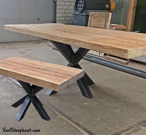 Mini Maxi Eettafel En Salontafel Gemaakt Van Oude Houten Balken En