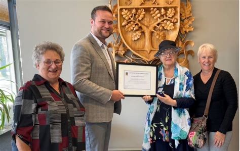 Louise Desgagn Honor E Par La Ville De Baie Saint Paul Le Charlevoisien