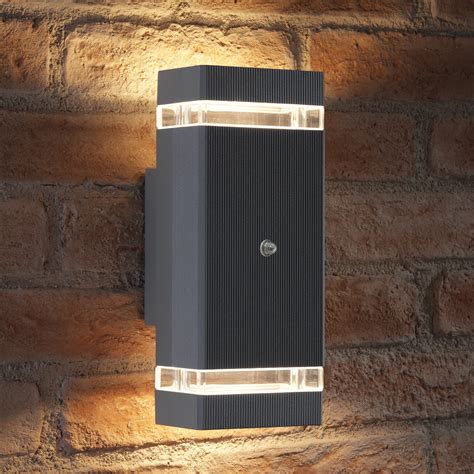 Auraglow Dusk Till Dawn Sensor Double Up And Down Outdoor Wall Security