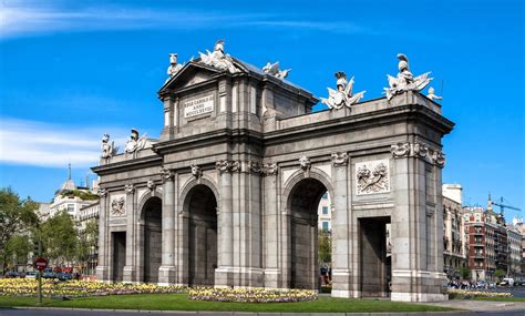 Top 10 Places To Visit And Things To Do In Madrid Spain