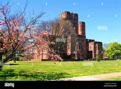 Nashville tennessee fisk university campus hi-res stock photography and ...