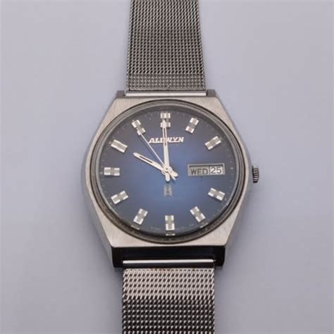 Allwyn Automatic Beautiful Wrist Watch AZ-4844