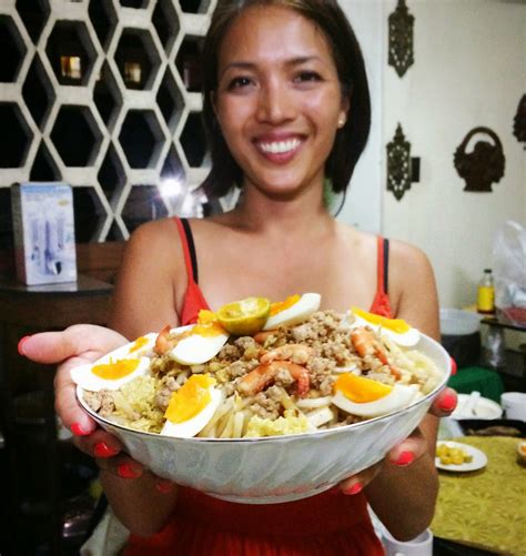 Candice S Cusina Foodieo Pancit Palabok Rice Noodles With Shrimp