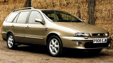 Fiat Marea Weekend JTD 105 ELX Specs Performance Comparisons