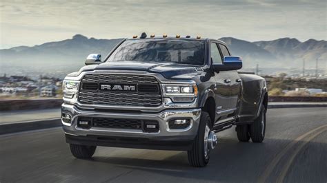 2022 Ram 3500 Buyers Guide Reviews Specs Comparisons