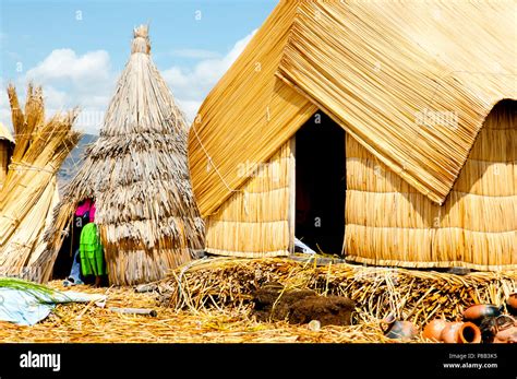 Reed Boot Uros Titicaca Schwimmenden Inseln Peru Fotos Und