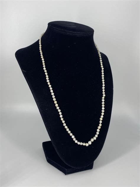 Lot Natural Pearl Necklace