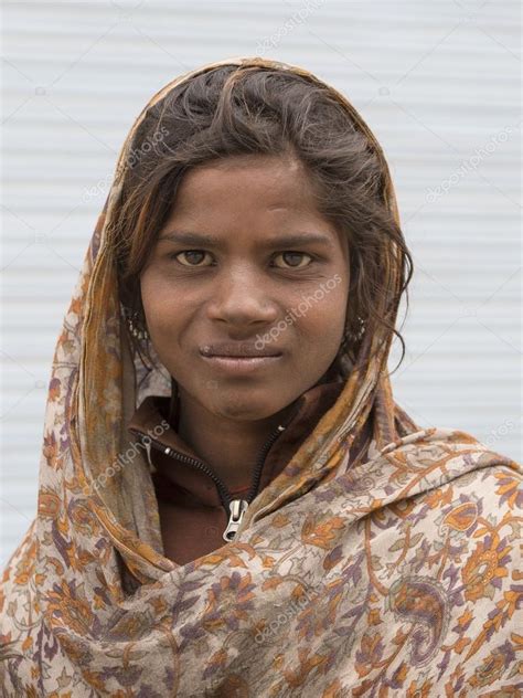 Indian Beggar Girl On The Street In Leh Ladakh India Stock Editorial Photo © Olegdoroshenko