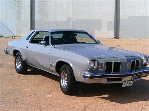 Oldsmobile Cutlass 1974