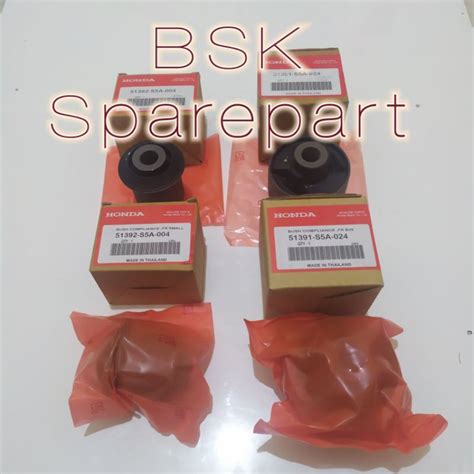 Jual Bushing Lower Arm Sayap Depan Besar Kecil Crv Gen2 Gen 2 2002 2003 2004 2005 2006 Original