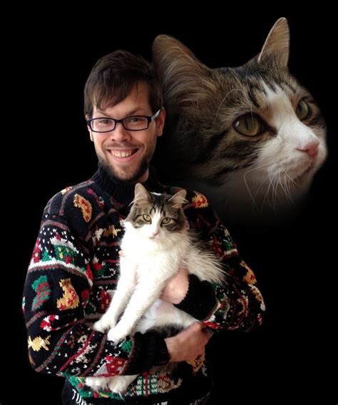 Absolute Worst Pictures of Men and Cats Awkward Family Photos Christmas ...