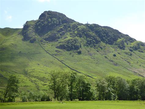 Little Langdale and Great Langdale – wainwrightwalking.co.uk