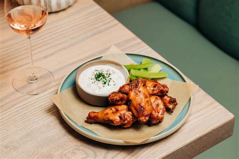 Now You Can Make Some Of Chicago’s Best Wings At Home Insidehook