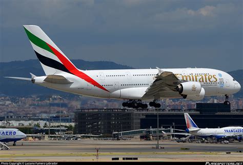 A Edr Emirates Airbus A Photo By Luciano Fumero Labrador Id