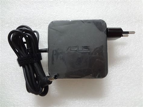 New Genuine 19v 342a 65w 55mm For Asus Notebook Ac Adapter W15 065n1b Ad887020 Ebay