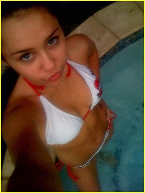 Pictures Showing For Miley Cyrus Leaked Porn Mypornarchive Net