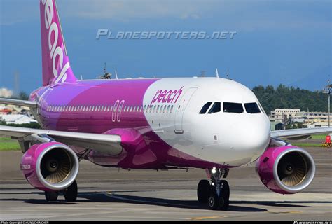 JA817P Peach Airbus A320 214 Photo By HUNG CHIA CHEN ID 756332