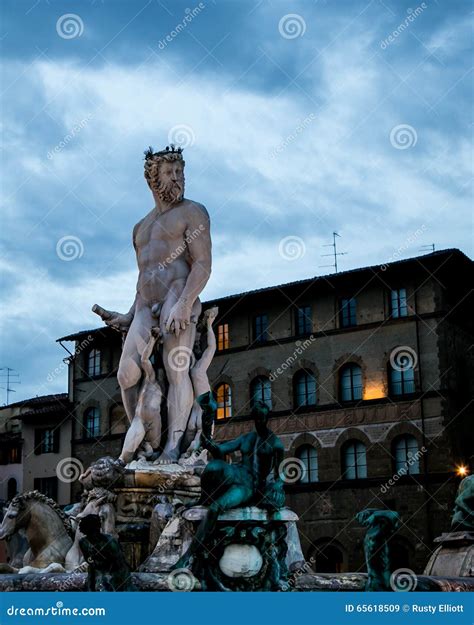 Neptune statue florence stock image. Image of tuscany - 65618509