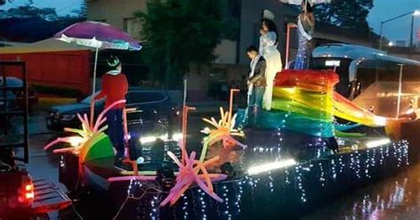 Realizan Marcha Del Orgullo Gay En Valles