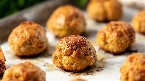 Easy Baked Chicken Meatballs