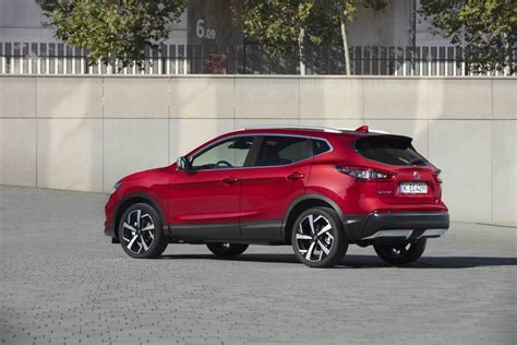 Neue Motoren für den Erfolgscrossover Nissan Qashqai