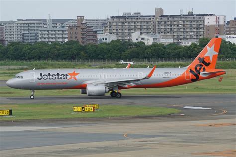 ジェットスター・ジャパン Airbus A321neo Ja26lr 福岡空港 航空フォト By ふうちゃんさん 撮影2022年08月13日