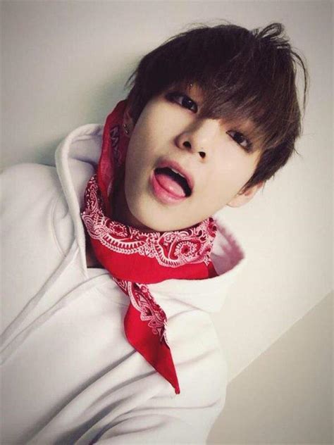 Taehyung In Bandana 💘💙 Army S Amino