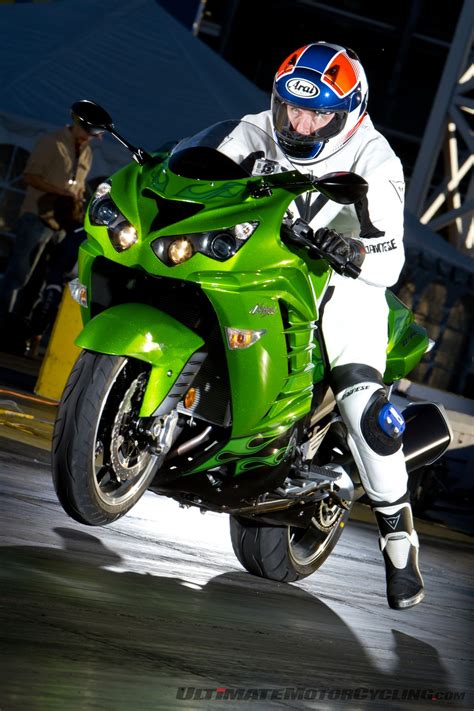 Kawasaki ZX-14R at Las Vegas Speedway Drag Strip