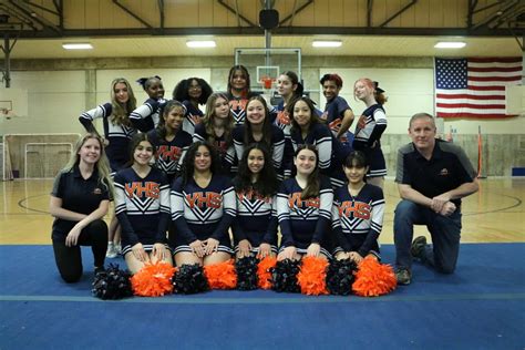 Yonkers High School Varsity Cheerleaders Return for Great Season ...