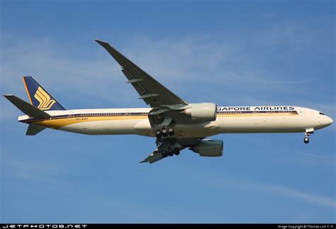 V Swf Boeing Er Singapore Airlines Thomas Loh Y H