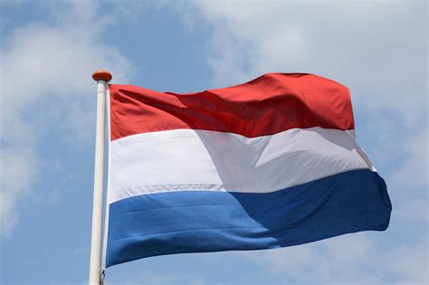 Vlaggen tijdens Koningsdag, Dodenherdenking en Bevrijdingsdag ...