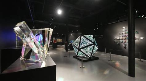 An Art Gallery With Several Pieces Of Glass On Display