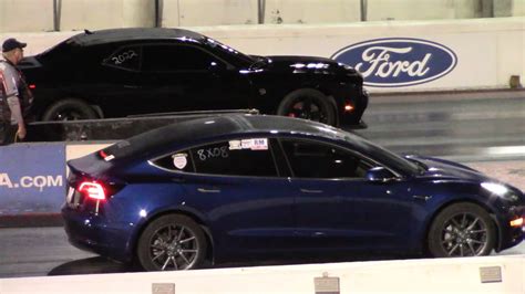 Dodge Challenger Hellcat Drags Tesla Model 3 And The Unthinkable