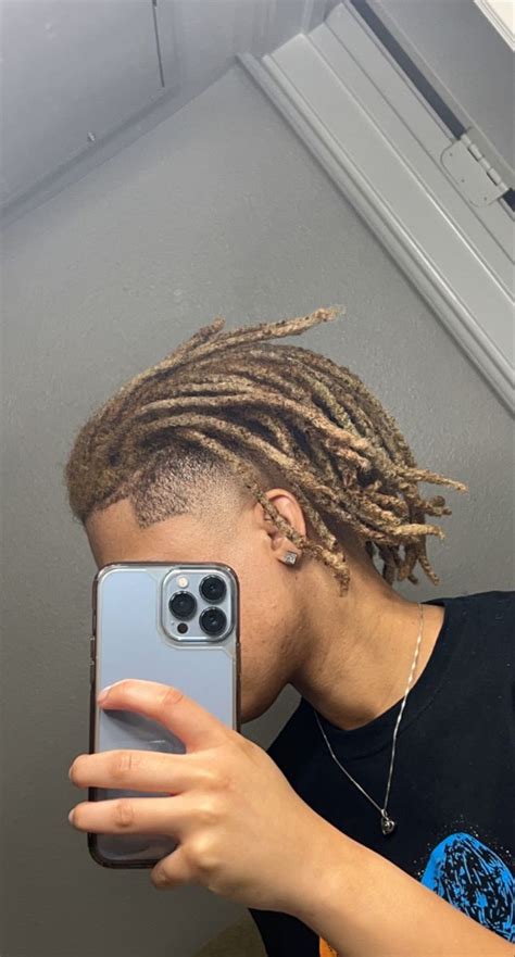 Blonde Locs W Undercut Dreadlock Hairstyles For Men Hair Twists