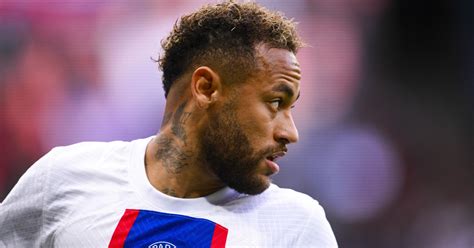 Un Nouveau Pr Tendant D Voil Pour Neymar Crumpe