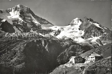 Lauterbrunnental Berghotel Obersteinberg Mit Breit Und Tschingelhorn