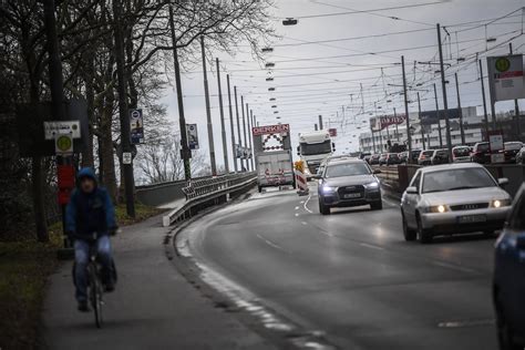 Neuss Cdu Fordert Mehr Tempo Bei Br Ckensanierung