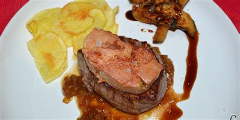 Solomillo De Ternera Con Foie Cebolla Caramelizada Y Reducci N Al