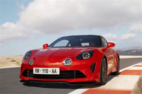 Alpine A110 2022 el deportivo galo estrena novedades y una versión más