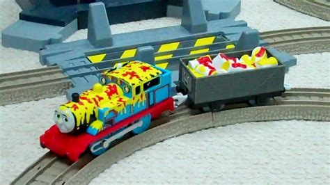 Thomas Tank Trackmaster Paint Splattered Thomas Makes A Mess Kids Toy