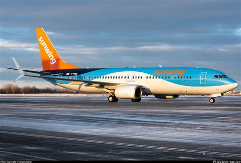 C Fybn Sunwing Airlines Boeing K Wl Photo By Hongyu Wang Id