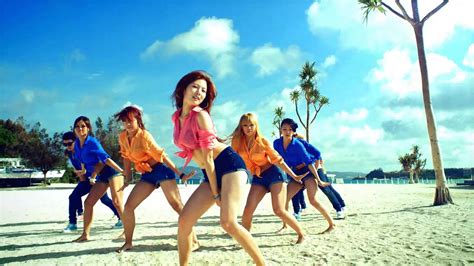 Multimedia Downloads !!: Hyuna - Bubble Pop (2011) HD 1080p