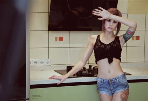 Hottie Of The Day Love Those Short Shorts Pornstar Galery Mature Women